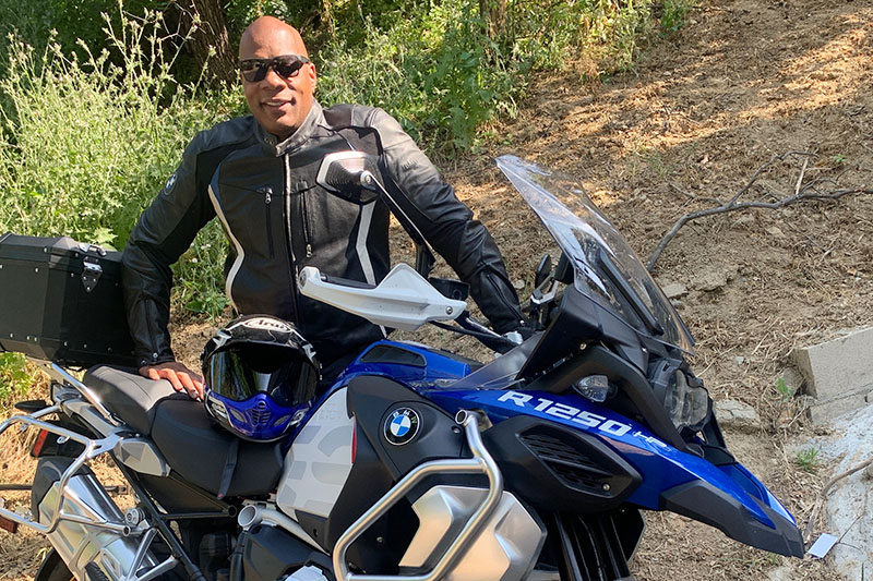 Alonzo Bodden BMW R1250GS