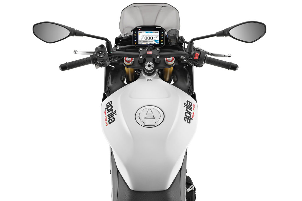 Test Ride the 2021 Aprilia Tuono V4